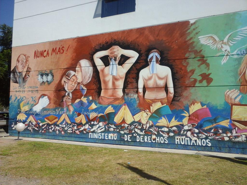 Ahora #MuralPorLaMemoria en Hospital Público Materno Infantil