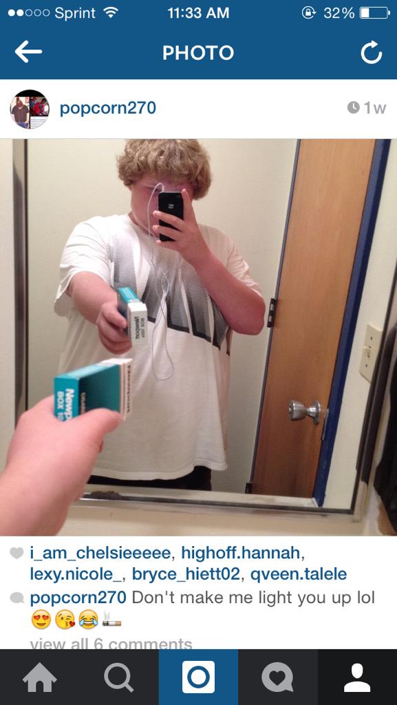 itsJustJuice_'s tweet photo. 💯😂 RT @YungLost_Rebel: 😂😂😂 real nigga http://t.co/IYnXamuNRd