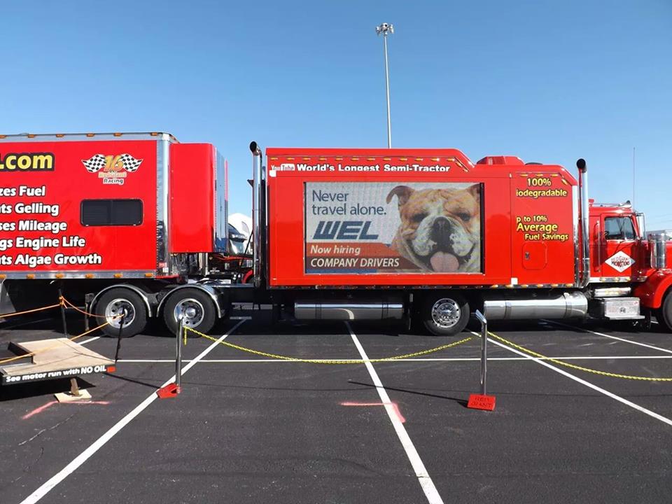 WELCompanies's tweet photo. a #drivewel facebook fans snapped this photo. Share your #RedGiant #worldslongestsemi photos with us! http://t.co/LRfnRMxp1p