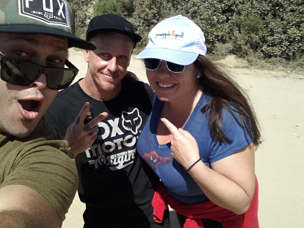 morrowchris's tweet photo. Loving their life! @FoxSurf @ChippaWilson #chevycadouble @DistrictDrive #chevycolorado http://t.co/McqGixNnhq
