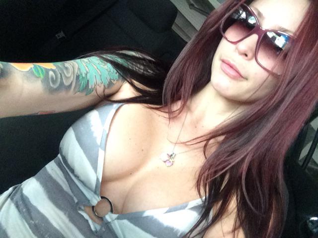 My PMS boobs are not fitting in this dress very well😂 I've already flashed 2 differen...  http://t.co/w1cre05UB2<a href="/tag/phuketthailand"class="tags"><span>#phuketthailand</span></a>