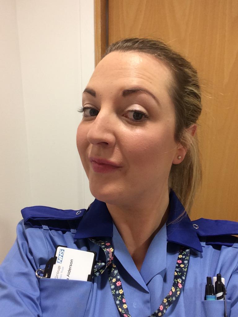 LAURAALDERSON1's tweet photo. Sister Laura is back!!!! #EDnursesdoitbest #999family #retrouniform #showemhowitsdone! http://t.co/NwTLzkOn7g