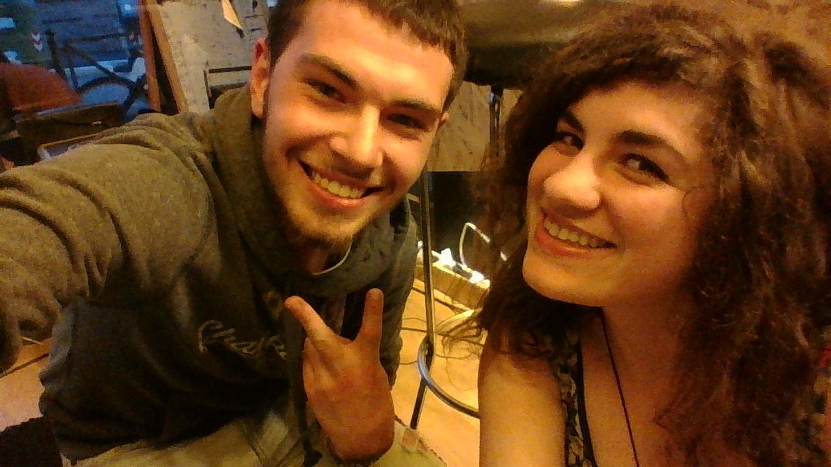 AIESECSapienza's tweet photo. @BucosIlie e @VikingEloisa Ilie e Eloisa su @RadioKaosItaly Carini e coccolosi!
#AIESEC #AIESECRomaSapienza #NextStop http://t.co/ULqsp69n6a