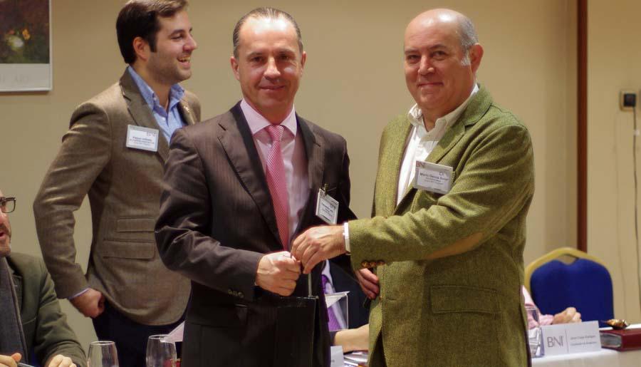 bnigijon's tweet photo. Disponible en la web la información y fotos de nuestras últimas reuniones BNI :) http://t.co/dCjr4olVP7 http://t.co/jpGnEBoMO0