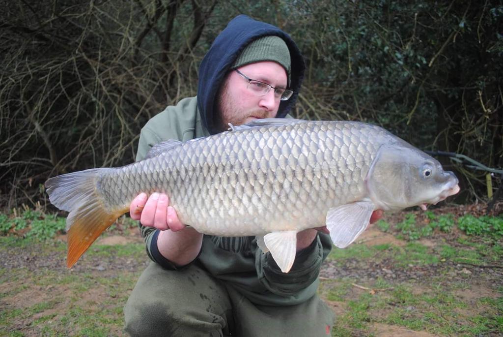 star_flite's tweet photo. Team member @fulhamdave8 finally got back out on the bank the weekend arned with @Naturesbaits and @deceptionangli1 http://t.co/NS2ai5ojuV