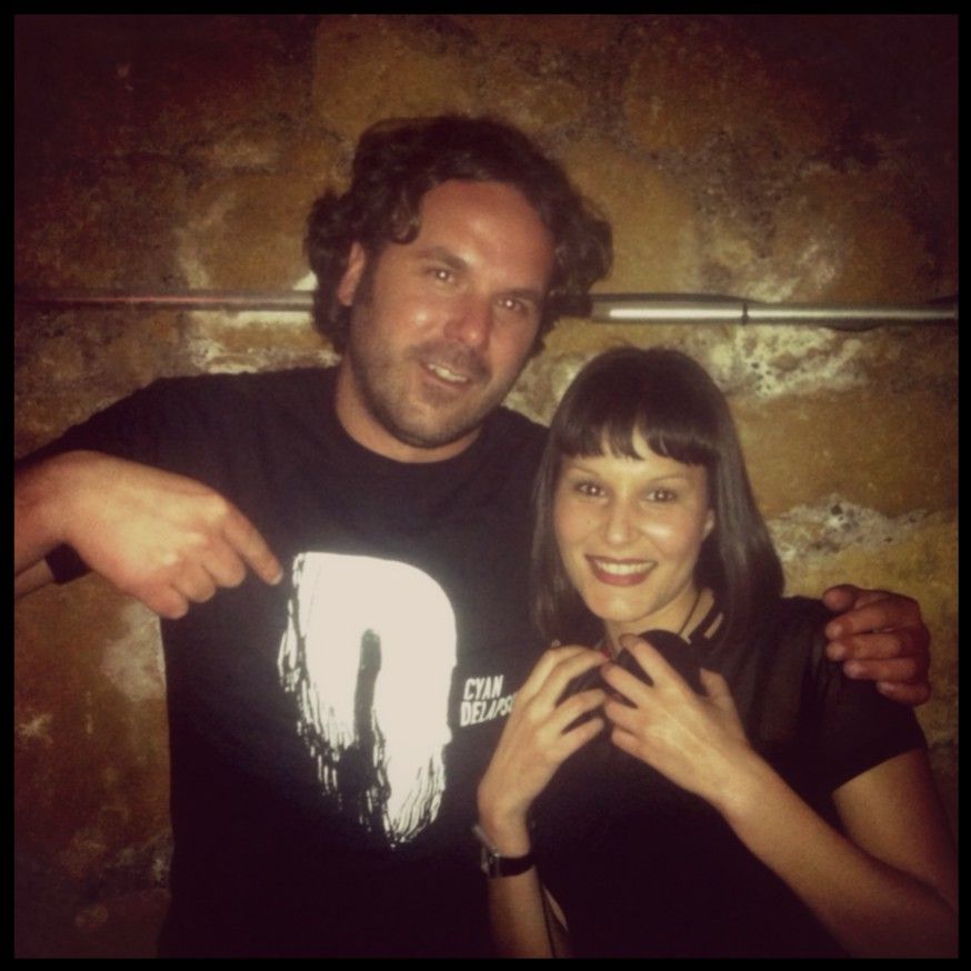 Gracias <a href="/somoscyan/">cyan</a> y @Jessica_nav por la nueva camiseta para pasear en mis pinchadas.Grandísimos los dos