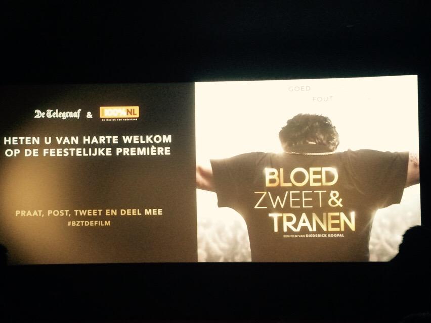 Theo1988's tweet photo. Bij de premiere van bloed zweet en tranen #BZTdefilm http://t.co/UsHPMUJg0E