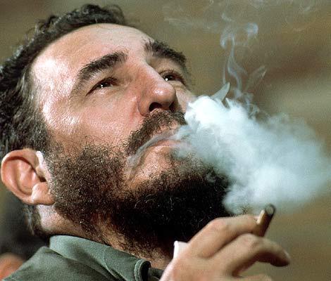 FidelCastro_42's tweet photo. Light up young communists. http://t.co/w6G8XYOxoY