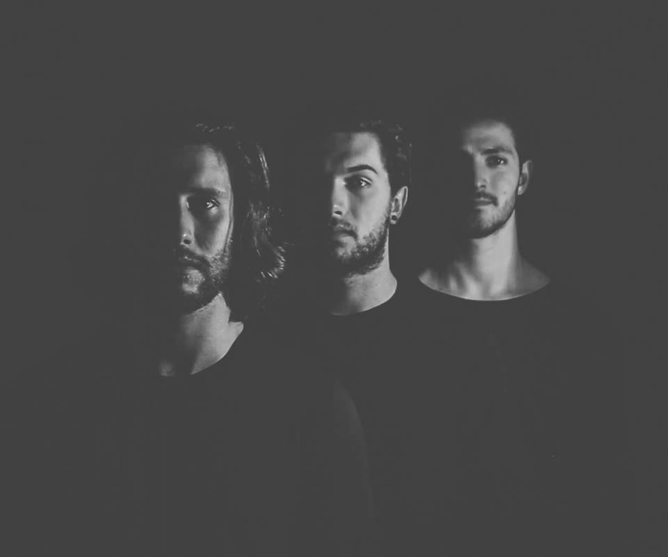 Racket London (@racketlondon) on Twitter photo .<a href="/FourthandFolsom/">Fourth and Folsom</a> play their second Racket London at <a href="/93FeetEast/">93FeetEast</a> this Friday! Listen - snip.ly/MoQ5 .<a href="/FourthandFolsom/">Fourth and Folsom</a> play their second Racket London at <a href="/93FeetEast/">93FeetEast</a> this Friday! Listen - snip.ly/MoQ5