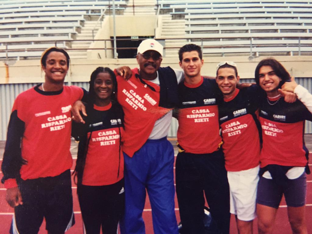 40cariri's tweet photo. Nella foto Tommie Smith con @Andrew_howe12 @RobDonati @besorene @formiguez a Los Angeles #MenneaLaFrecciaDelSud http://t.co/u9twAlEA35