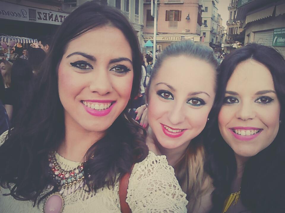 mariia33k's tweet photo. La espera... Desespera!! #SsMálaga #Estudiantes #Payasadas http://t.co/N6uMg3Cfrm