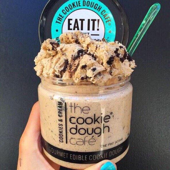 iadorewomen_'s tweet photo. Heaven is a place on earth with you 😍 http://t.co/O1emAyacH0
