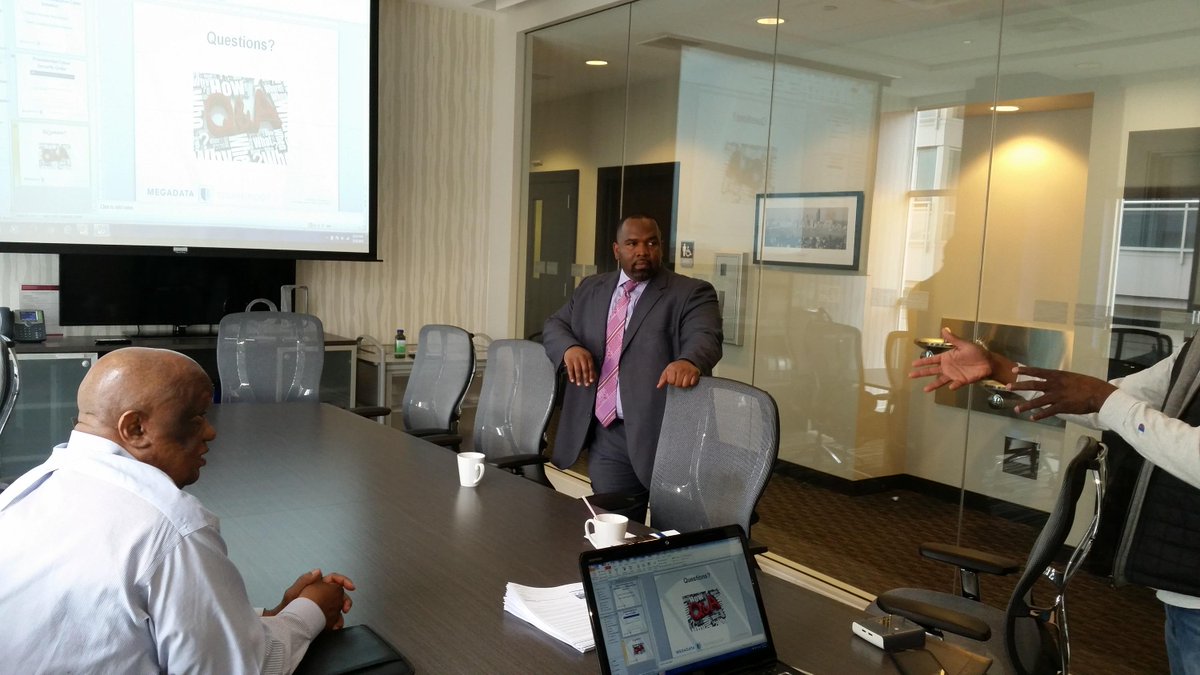 RegusNH's tweet photo. Clients attending our cyber security seminar last week. We offer our clients classes to excel in business.#Regus #MD http://t.co/fmGdQLuTs5
