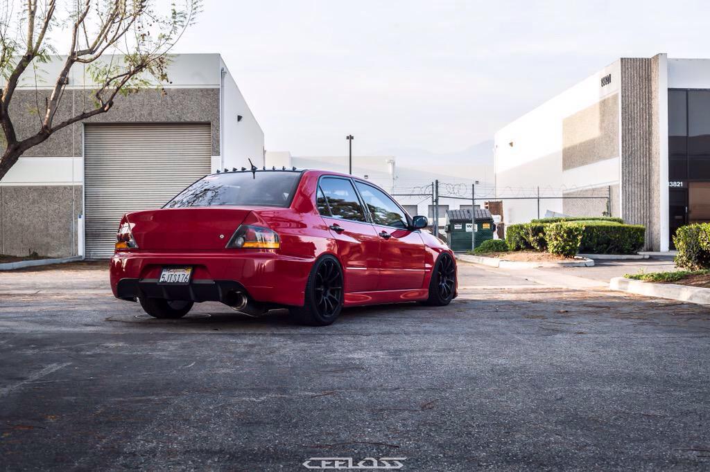 MitsuMafia's tweet photo. I'm seeing red 😍🔴😍

📷: @djceeloss http://t.co/MTWijsuMoZ