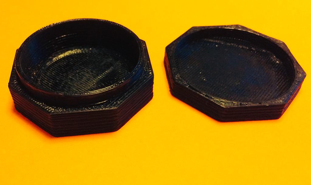 CustomDabJars's tweet photo. Personalize your own dab container for only 10$ #dabbed #dablife #CustomContainers http://t.co/50NNlA1VXX