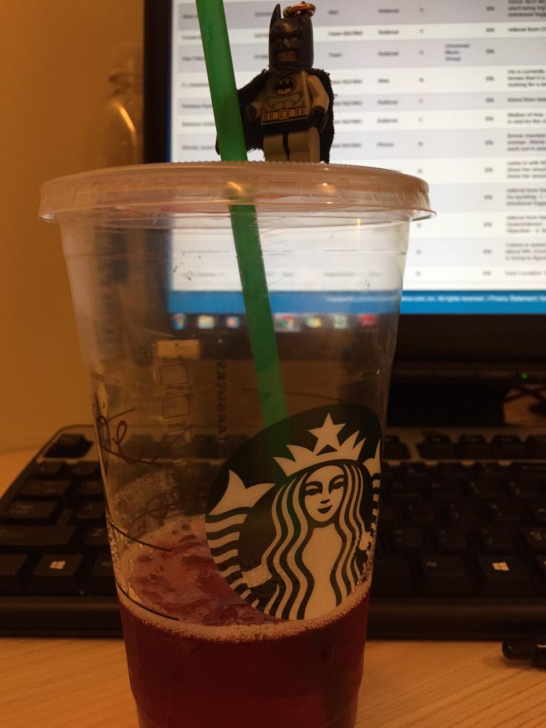 KristyNegrin's tweet photo. Closeout! All you need is Batman and Starbucks #EQXWoodlandHills #emmdi @Equinox http://t.co/Eau6PU8CNl
