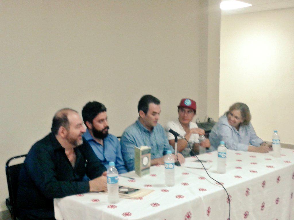 Un manojo de lirios para el retorno, presentación #ahora en Casa de la cultura Luis Alaminos Guerrero. @MpioTuxtla