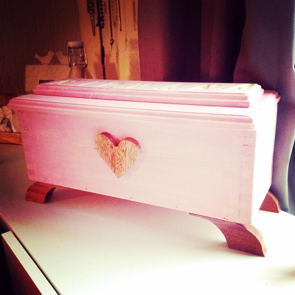 Perfect gift  memory boxes available to buy. Please follow and RT