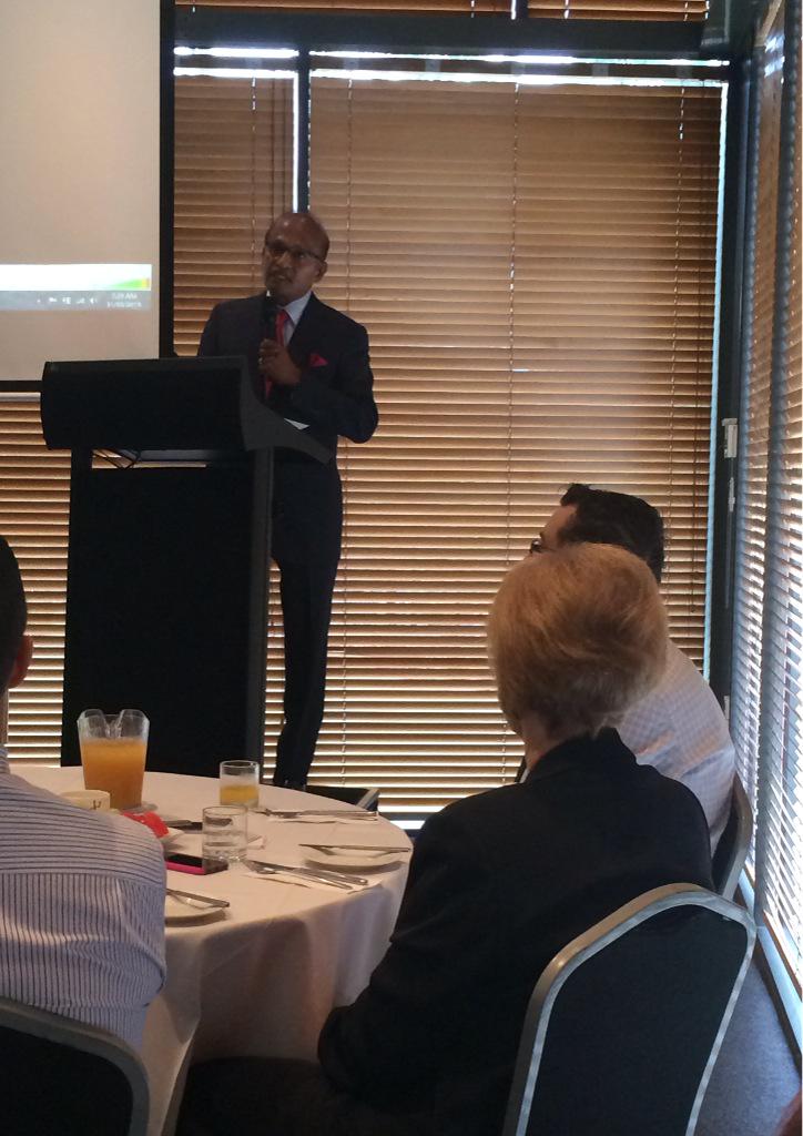 springfieldQLD's tweet image. Visionary @MahaSinnathamby addresses the business community at @ChamberGS breakfast @BrookwaterGolf1 @SpringfieldQST