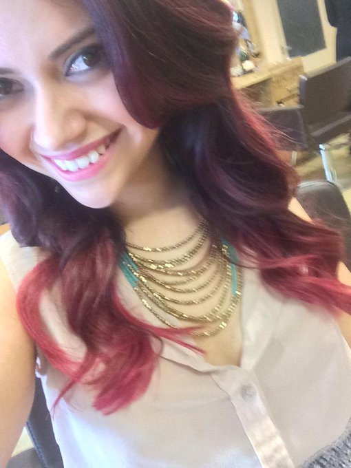 Look at my hair! It's so pretty 💕 http://t.co/SUUqBbTWHT<a href="/tag/mvsales"class="tags"><span>#mvsales</span></a>