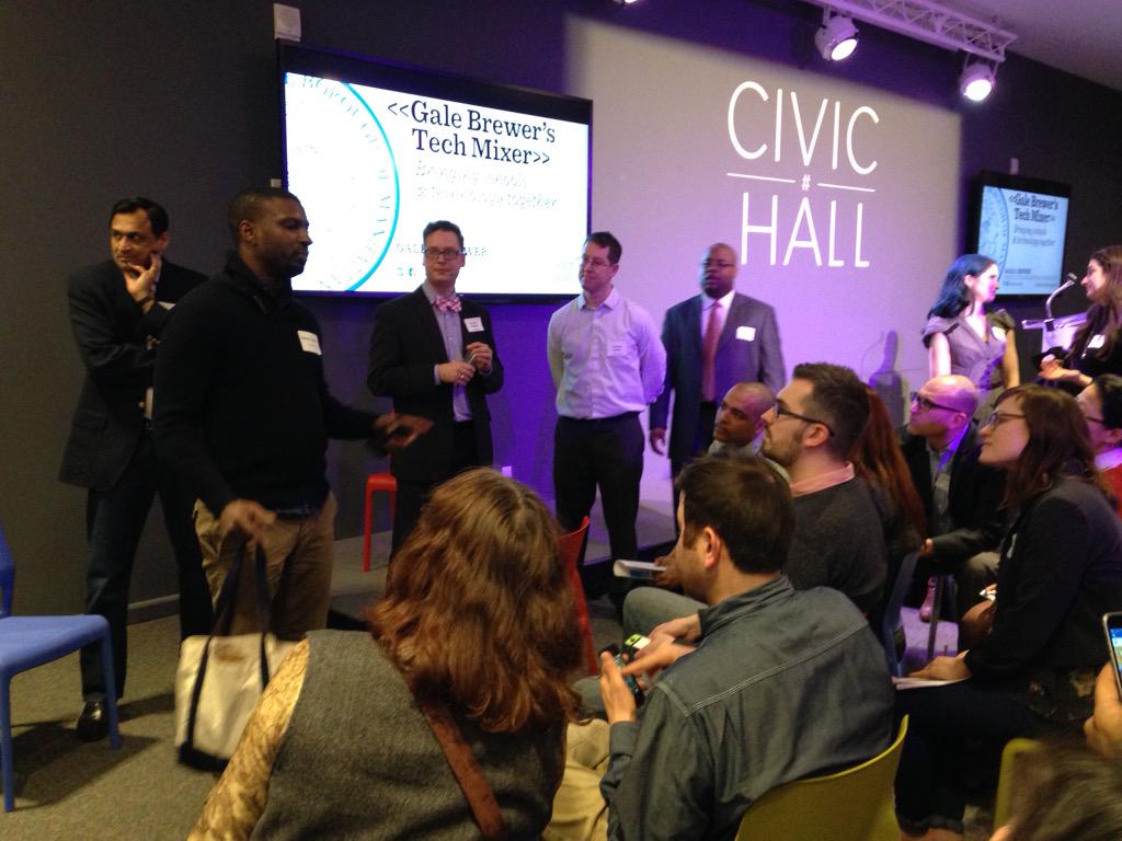 galeabrewer's tweet photo. Tonight is about bringing together schools and tech groups to discuss partnerships that will improve #edtech in NYC. http://t.co/cLtUS74pJF