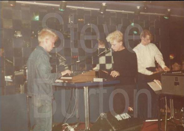 @ cfcMode great vintage shot of Vince Clarke - we have on FB a Vince Clarke photo album of those old DM times