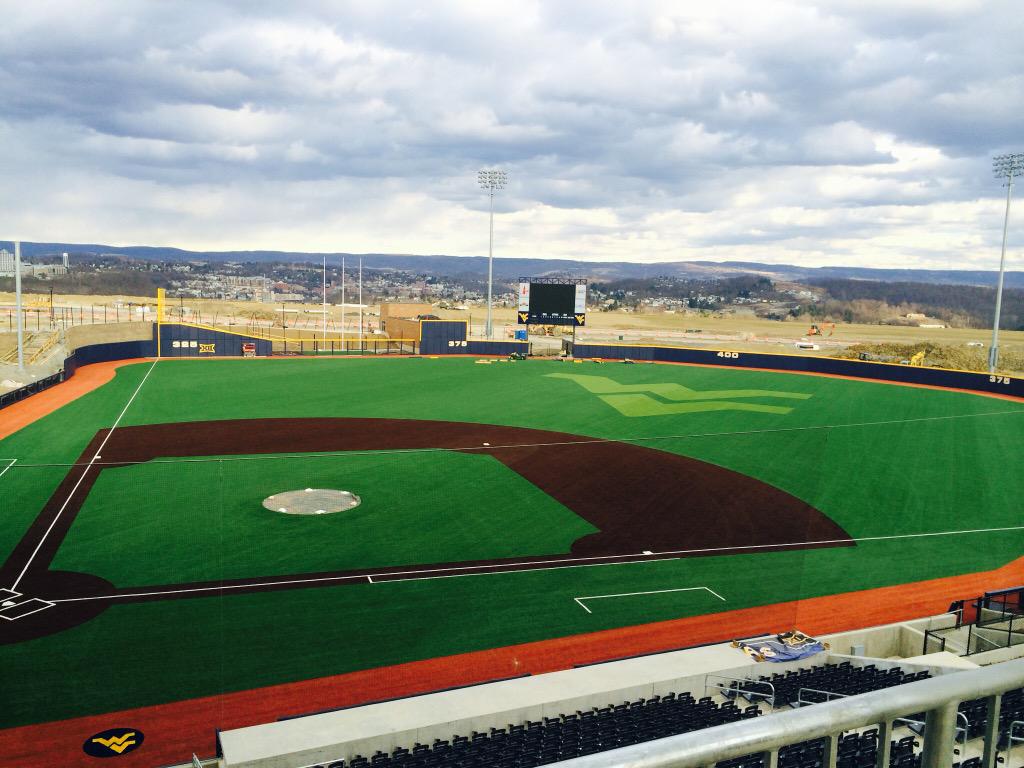 WVSportsDotCom's tweet photo. #WVU RT @WVU_Baseball: What a great evening at Monongalia County Ballpark! It's all coming together! http://t.co/j0LUnes60o