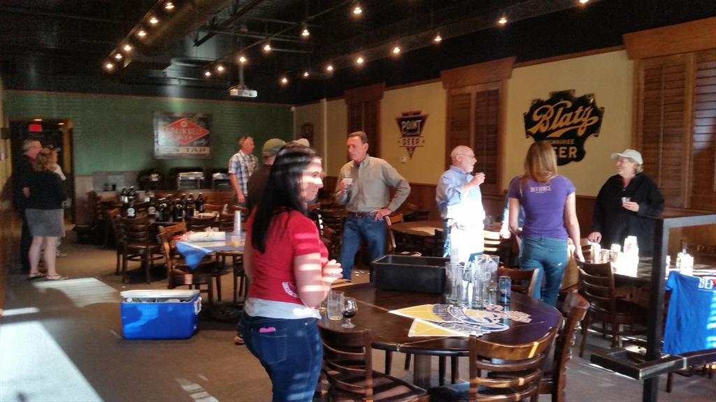 CrawfordSales1's tweet image. Kicking off @KansasBeerWeek @BarleysMidland .  Come join @TallgrassBeer @DefianceBeer @RadiusBrewing @WichitaBrew