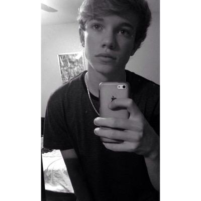 make_it_count33's tweet image. MCM!😍😘😙💗👌 You're really attractive!👌💗 @Itsconnordarryl