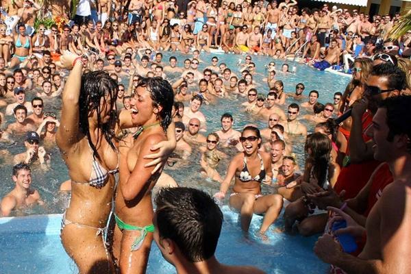 Pz_kevin's tweet image. #EnSemanaSantaYo estaré rezando como Dios manda