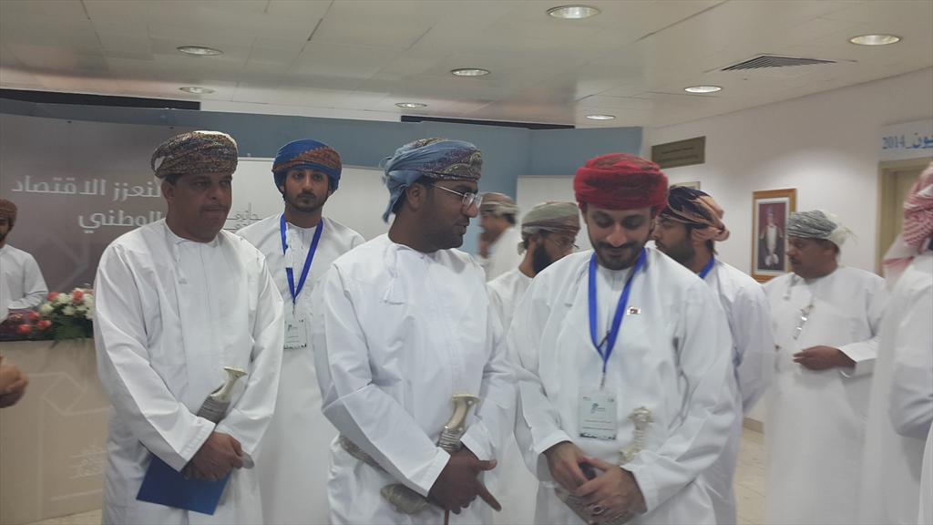 riyadaom's tweet photo. مقتطفات من ملتقى ريادة الأعمال في القطاع السياحي بجامعة السلطان قابوس -كلية التجارة . 
#ريادة_عمان http://t.co/O1liIs5eSz