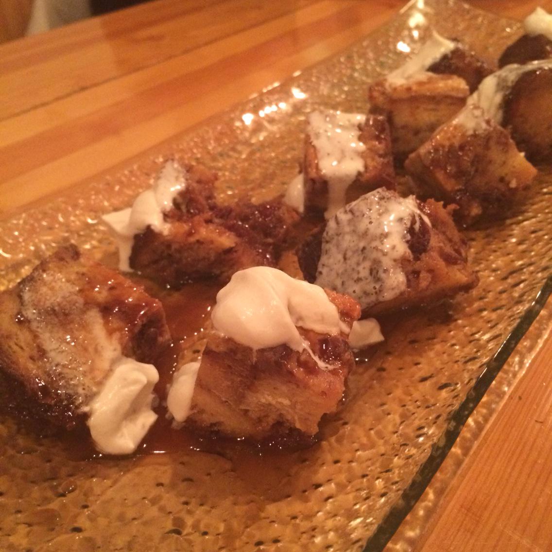 SallieJoC's tweet photo. Because sampling every single menu item wasn't enough, we finish with bread pudding. #InsideCoreysD http://t.co/nlD680BRer