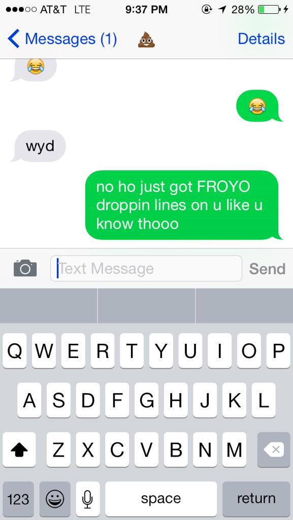 abbyiguess's tweet photo. “@halseymusic: rap game frozen yogurt http://t.co/9EXQa92UxC” if mom can do it so can I http://t.co/n3Dk01QBme