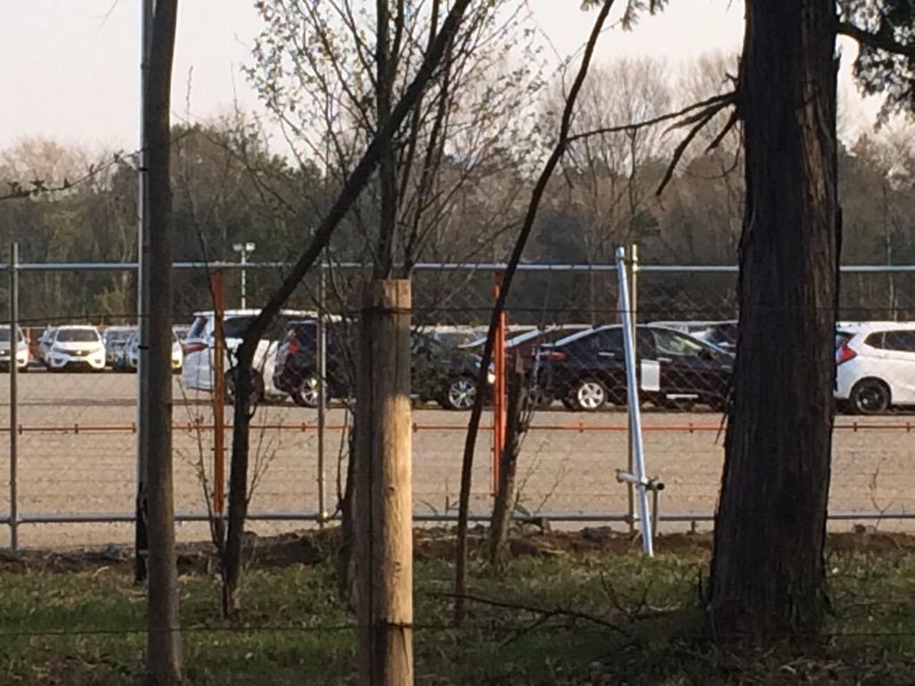 Cinefuk 決算期にこんな事になるの 以前もあったね 暫くすると本田の新古車が市場に溢れる訳だ Http T Co Cflz0jgev4 埼玉県各地でホンダ車の在庫車保管庫が多数発見される フィット ジェイドなどが野ざらしで絶賛保 Http T Co Umbana80ty