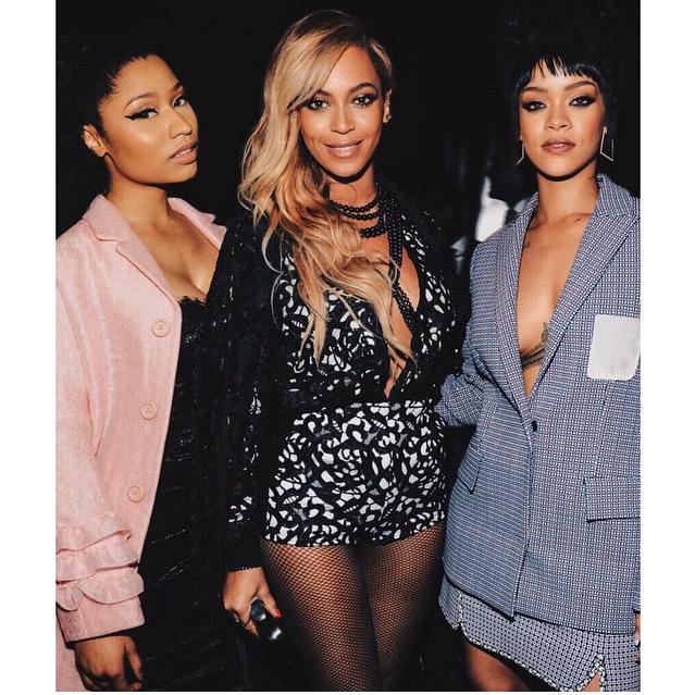 BeyonceMAS's tweet image. Squad goals.