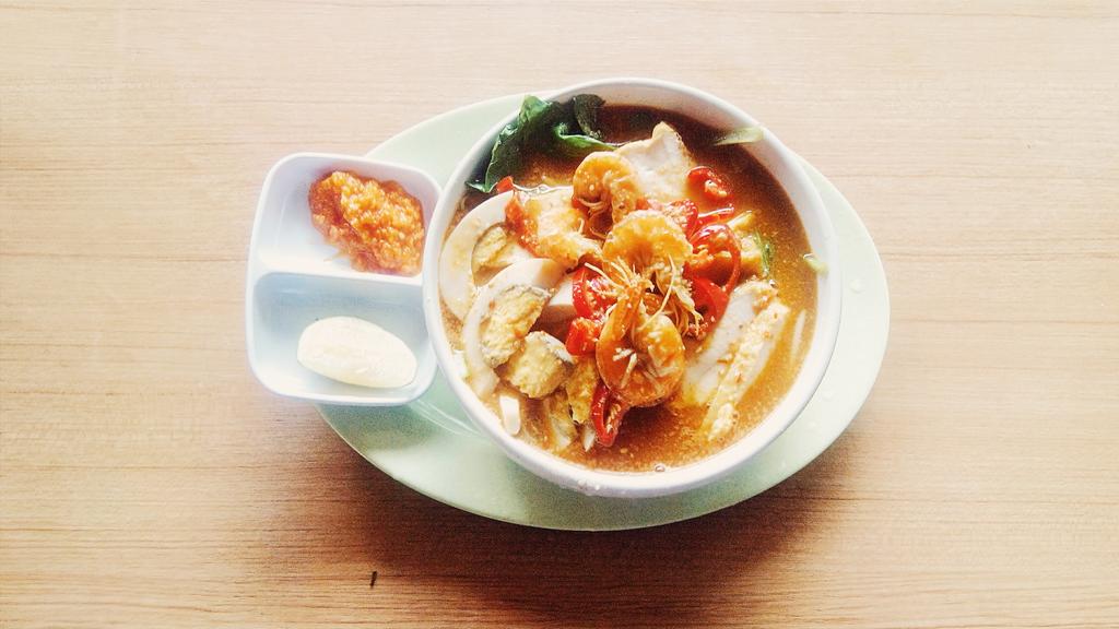 DistroKuliner's tweet photo. Menu baru: mie kuah. Cocok banget buat mengisi perut yang lagi lapar. Mari dicoba :) http://t.co/xVmVxEI9cf