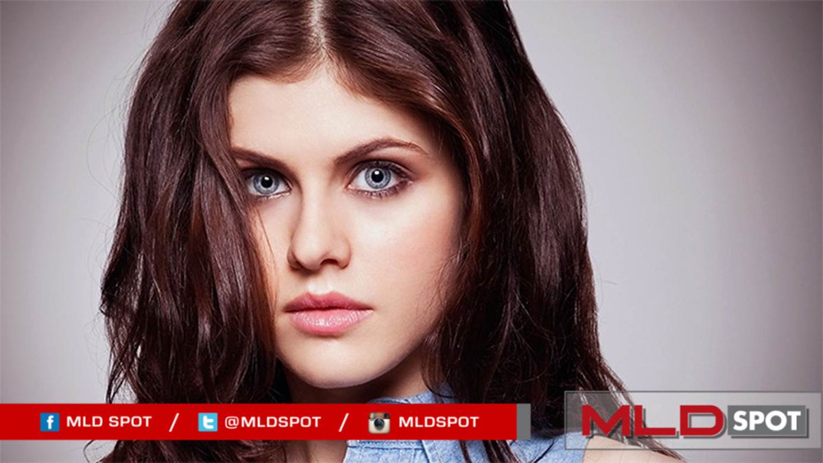 MLDSPOT's tweet photo. Tau cewek di video klip lagu Imagine Dragons? Say hello to Alexandra Dadario: http://t.co/6932rsjAq5. #MLDManArea http://t.co/Ga7xMslqvl