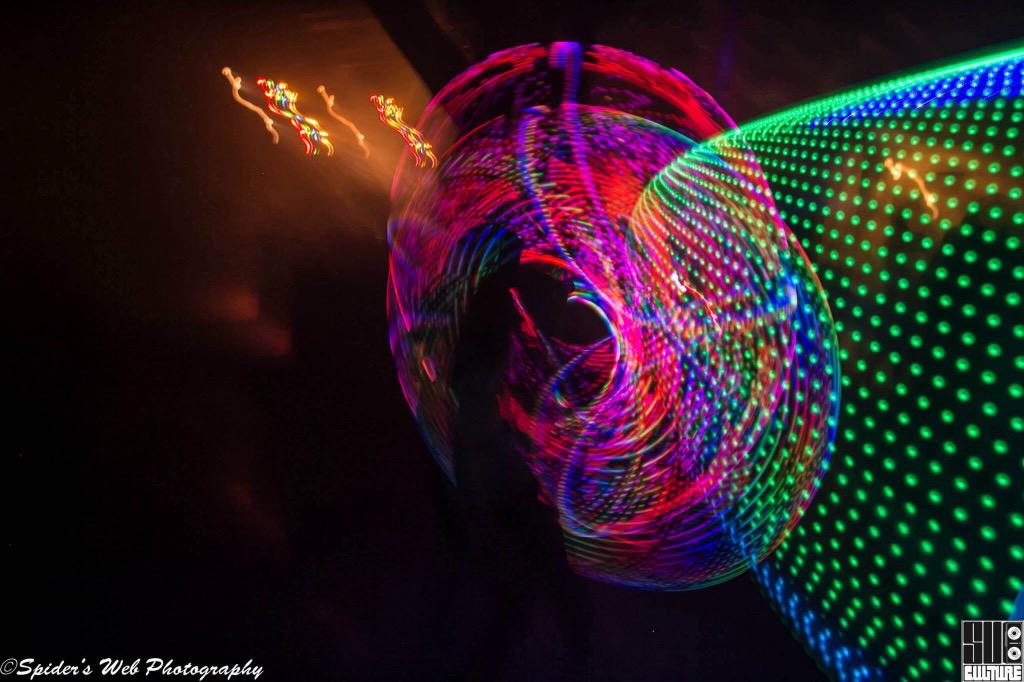 BabyPsychedelic's tweet photo. Psychedelic baby. 💗 #hooplove http://t.co/UUj5hoX2AN
