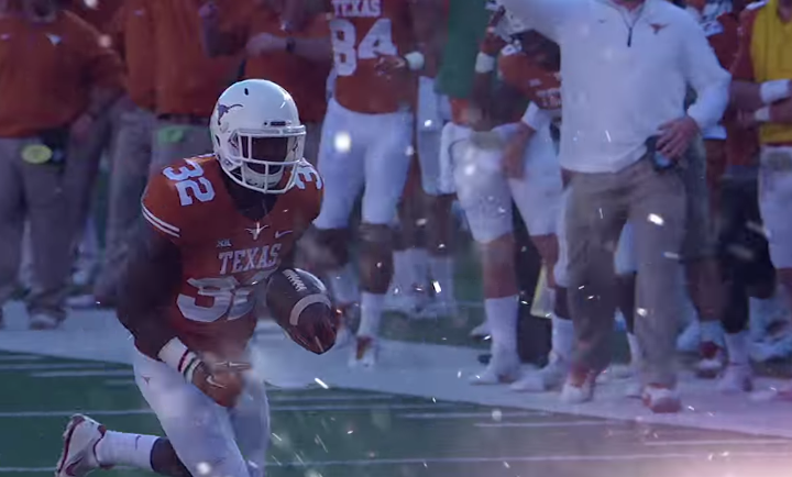 totalfratmove's tweet photo. The Texas “Game Of Thrones” Pump Up Video Will Have You Begging For Football Season (Video) >> http://t.co/MCPmNF5R45 http://t.co/0s28QvGKol