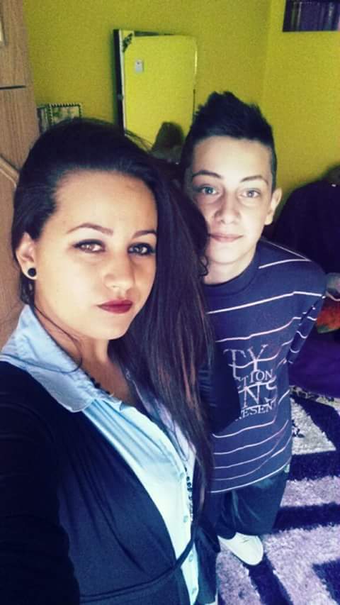 decean39's tweet image. My cousin ❤❤❤ I love uu 😘