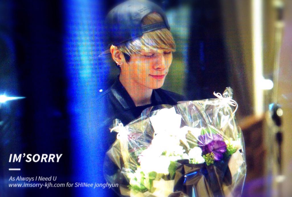 imsorry_kjh's tweet photo. #26thBlingBlingDay #26thBLINGDAY #Happy26thJjongDay #Happy26thJonghyun http://t.co/GQMXuqxg82