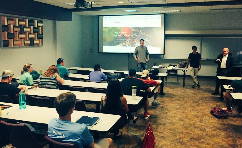 FsuSocEnt's tweet photo. great to see @DivvyUpSocks talking to fellow @floridastate students in @bmanciagli's class! #morethansocks #fsu http://t.co/3mxPGFKK3o