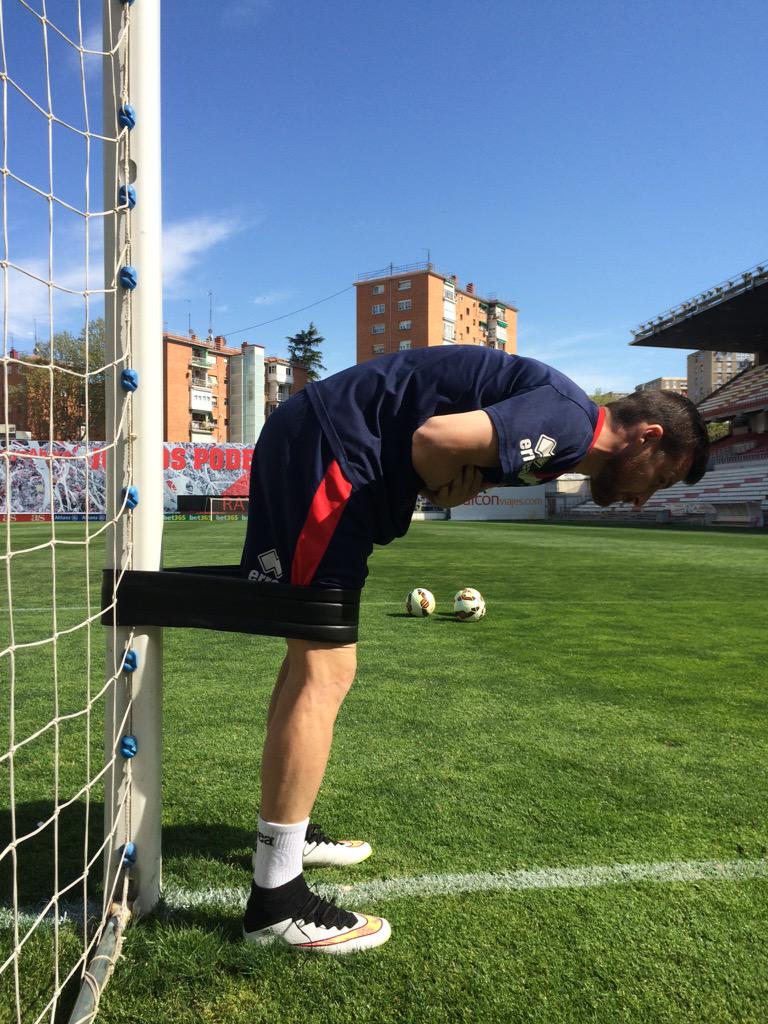 PhD_Paredes's tweet photo. Aceptado el trabajo "Prevención Lesiones Isquios: Entrenamiento Neuromuscular" con @Joselu91estevez http://t.co/hQKYOJvd4s