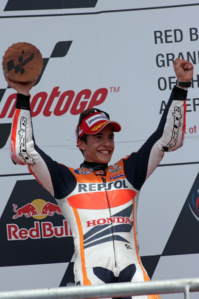 box_repsol's tweet photo. El actual Campeón del Mundo de #MotoGP, @marcmarquez93, logró en #Austin su primera victoria en la máxima categoría. http://t.co/veRErevOyj