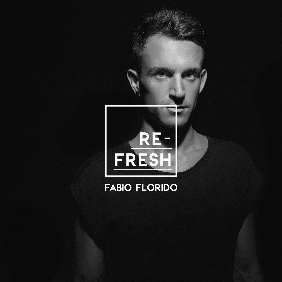 ReFreshOFC's tweet photo. Friday 24 April 2015
@ReFreshOFC act #7 with @FabioFloridoDj 
#ReFresh #ReFresh2015 #UrbanKlub #FabioFlorido http://t.co/9K7XRdAyrS