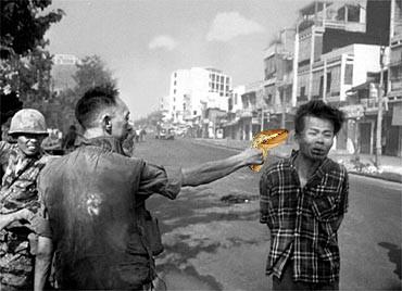 HeadBeeGuy's tweet photo. Another iconic wartime photograph. Life is so cheap. #conschippytea http://t.co/uoMBDxTVid