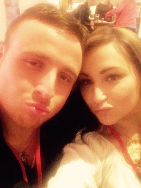 PharlotteCeel's tweet photo. #Wrexposure was amazing on Saturday! Love this photo of me & Mark! Missed this guy! @NextOfKin13 smashed it! ๐ http://t.co/0InurMoKOL