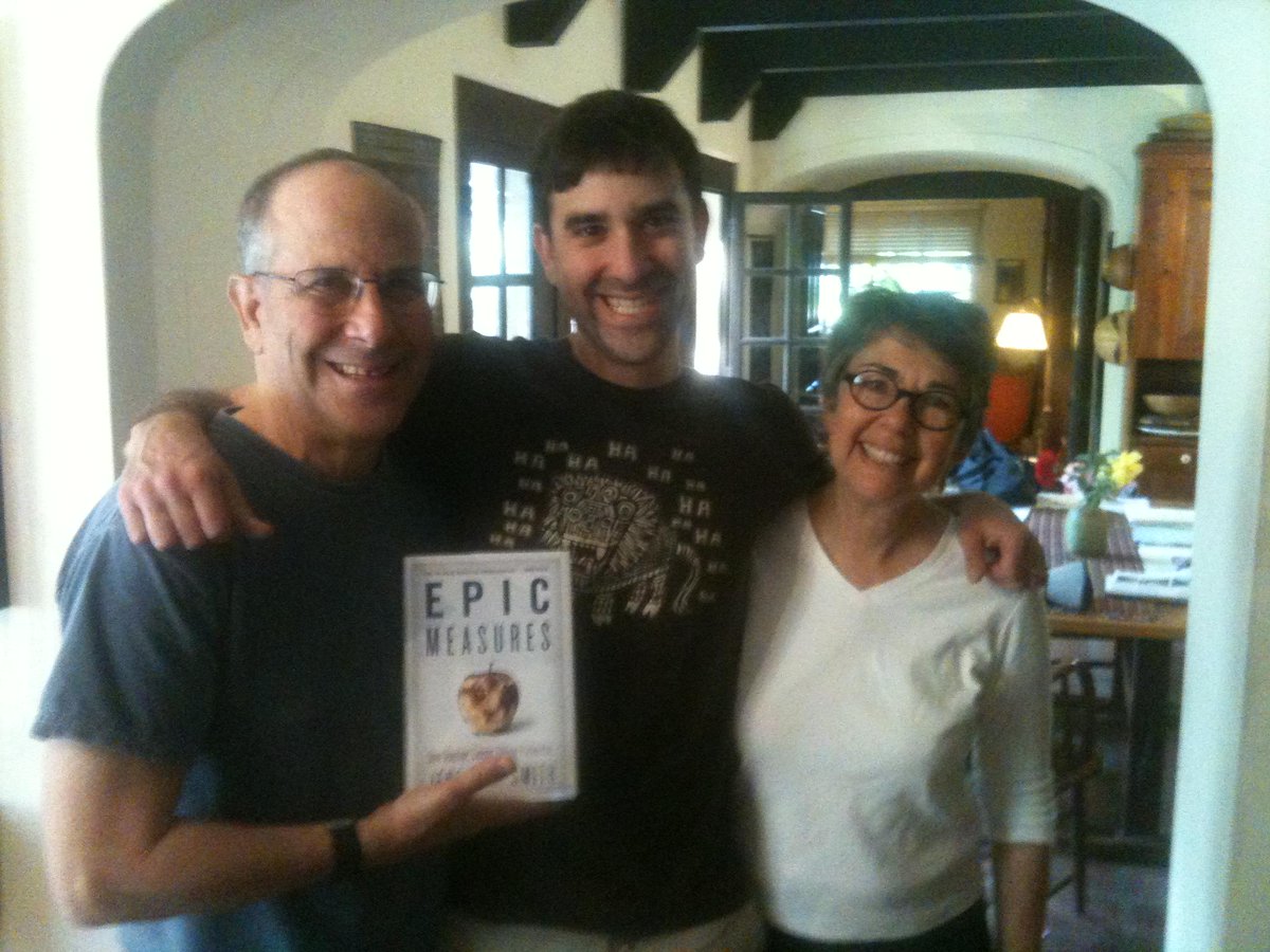 jeremynsmith's tweet photo. The best part about writing a book was getting to give the first copy to my parents #epicthanks http://t.co/EppxJqCMlR