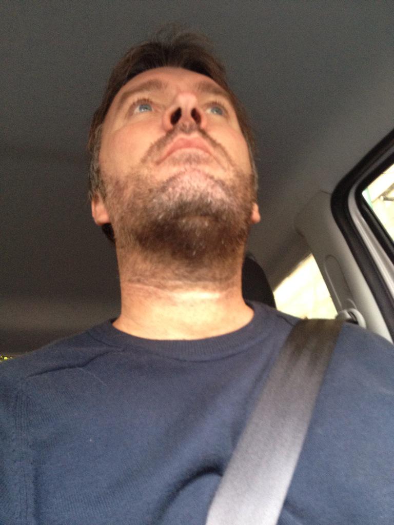 pablocalvari's tweet photo. Suena Cacho, el mas grande de todos en el #CalvariMovil. #Rutaaaaa #SMAndes http://t.co/7VdIB2YTLh