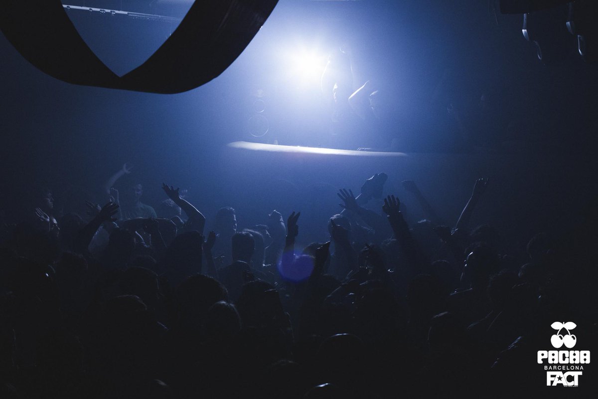 FACTWW's tweet photo. Thanks to @georgefitzmusic, @AndreBuljat  B2B #DJHERR and the 2700 people on the dancefloor, last sunday was #Insane! http://t.co/7mrAfC1E4Z